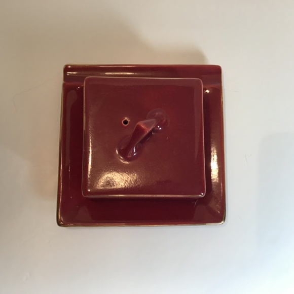 Vintage H. J. WOOD LTD Burslem England Ceramic Maroon Burgundy Butter Dish - Picture 3 of 6